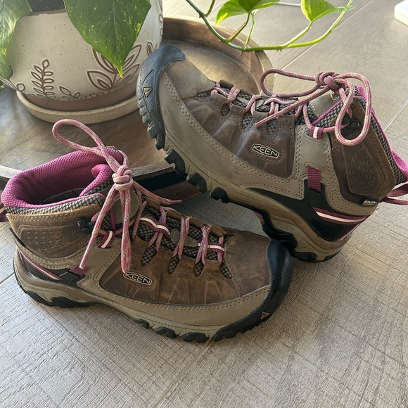 EUC_Keen Targhee III Mid Waterproof Leather Hiking Boot 7.5 - Picture 3 of 7